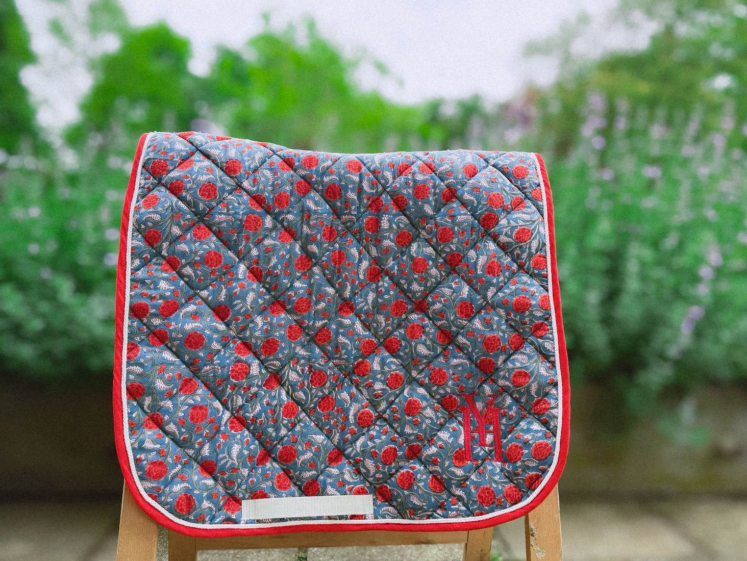 Tapis de selle rouge et bleu 6