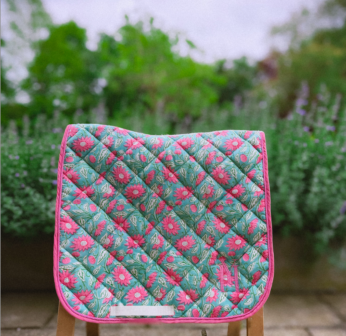 Tapis de selle rose et vert 17