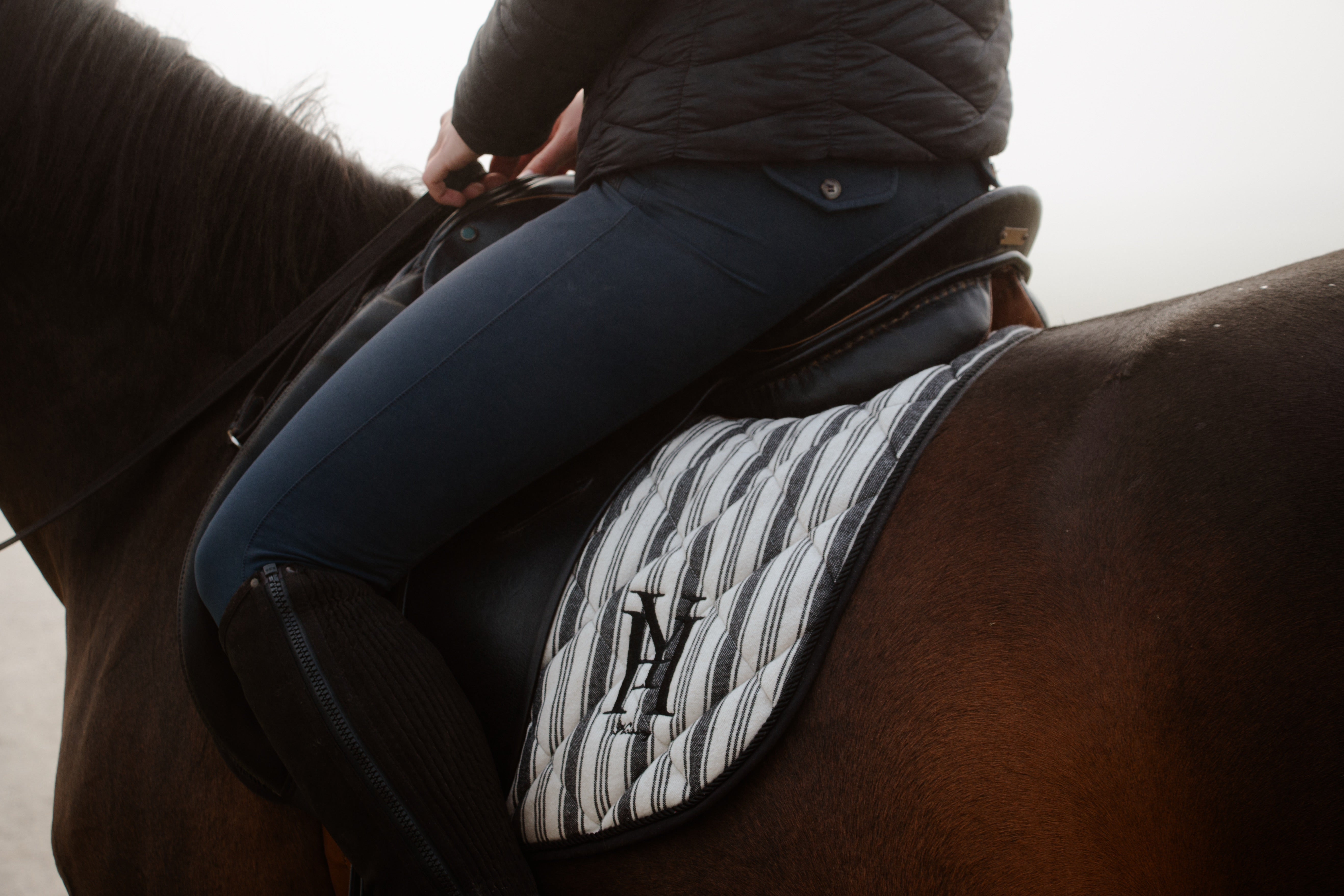 Tapis rayé dressage