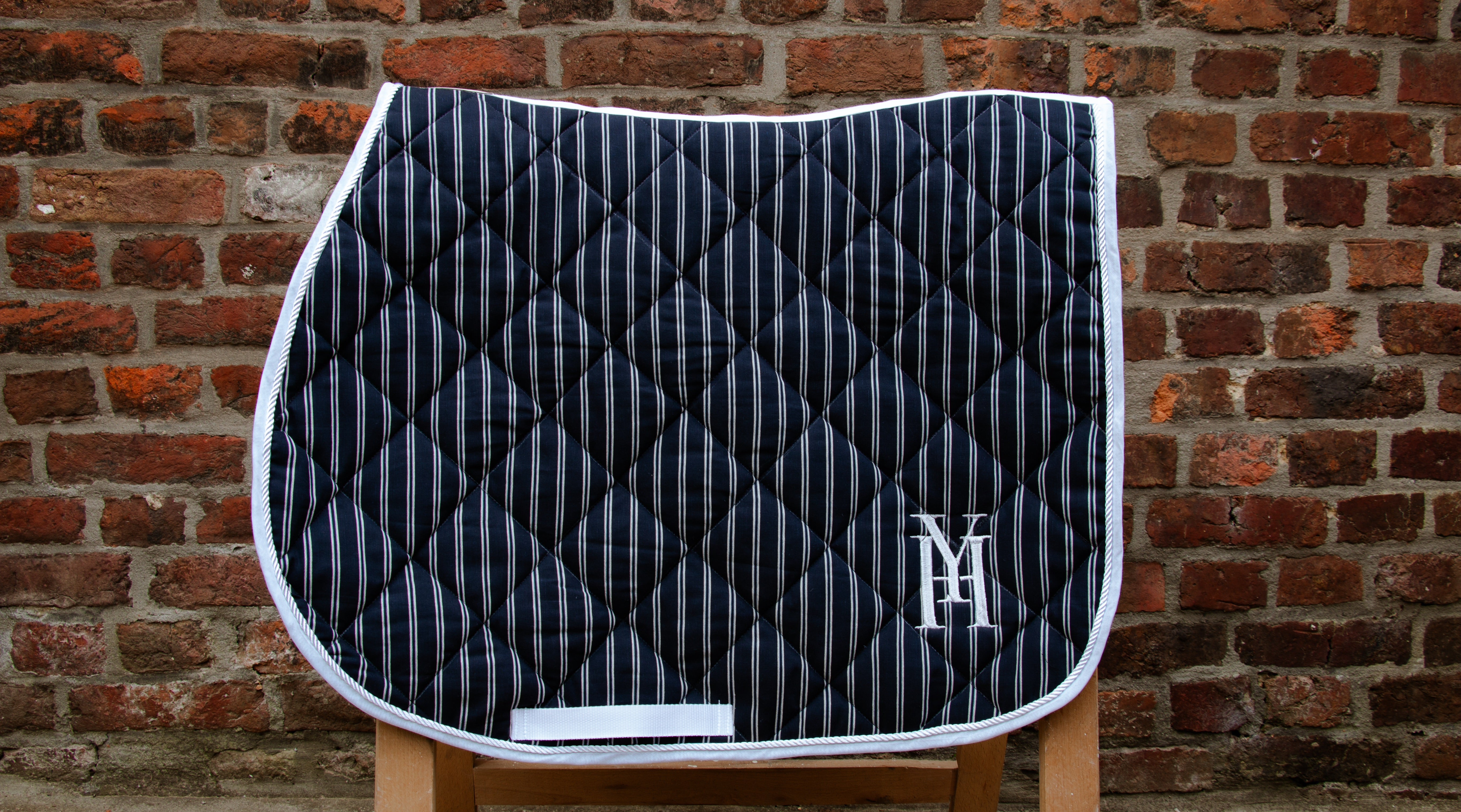 tapis rayé marine jumping