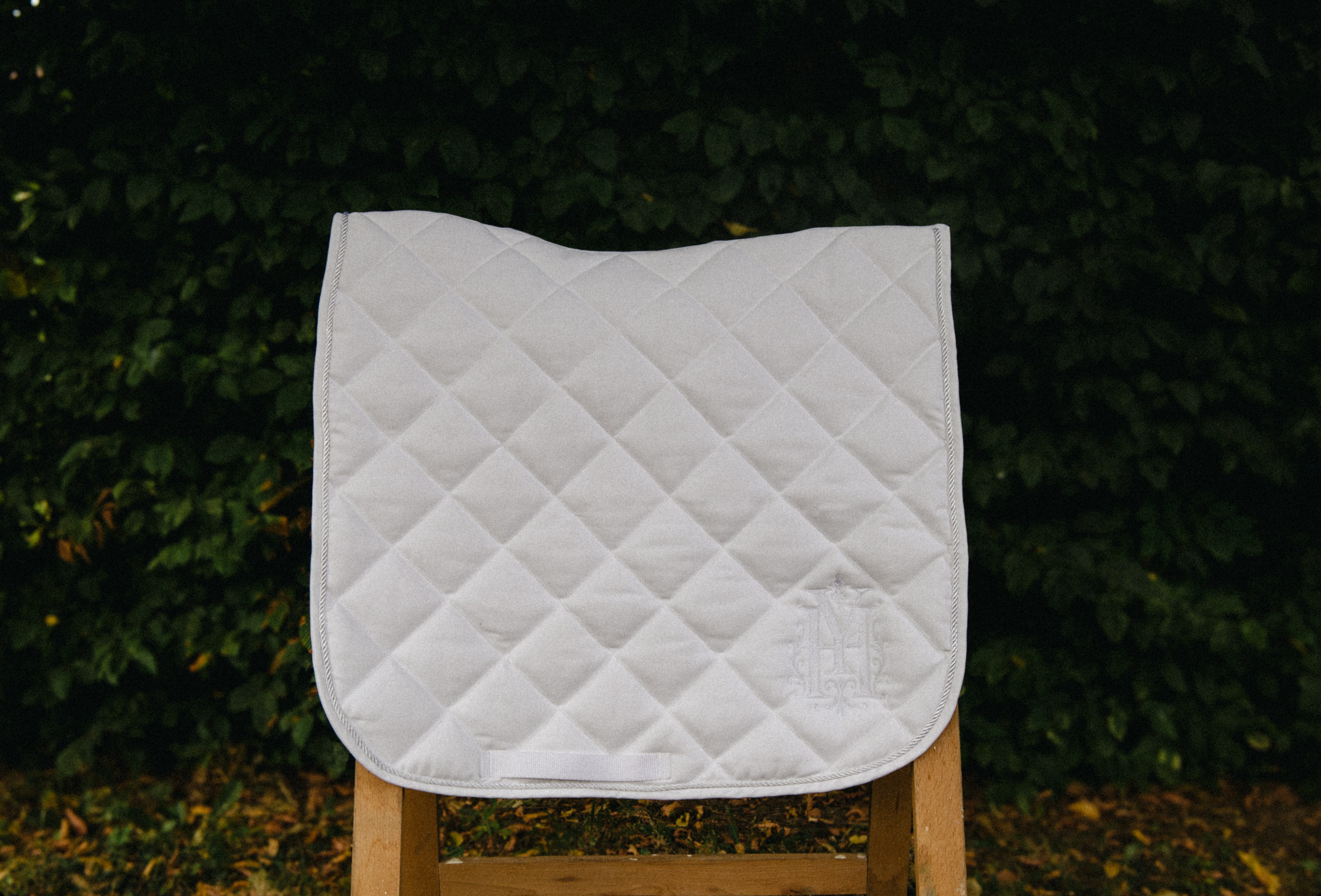 Tapis de selle dressage blanc