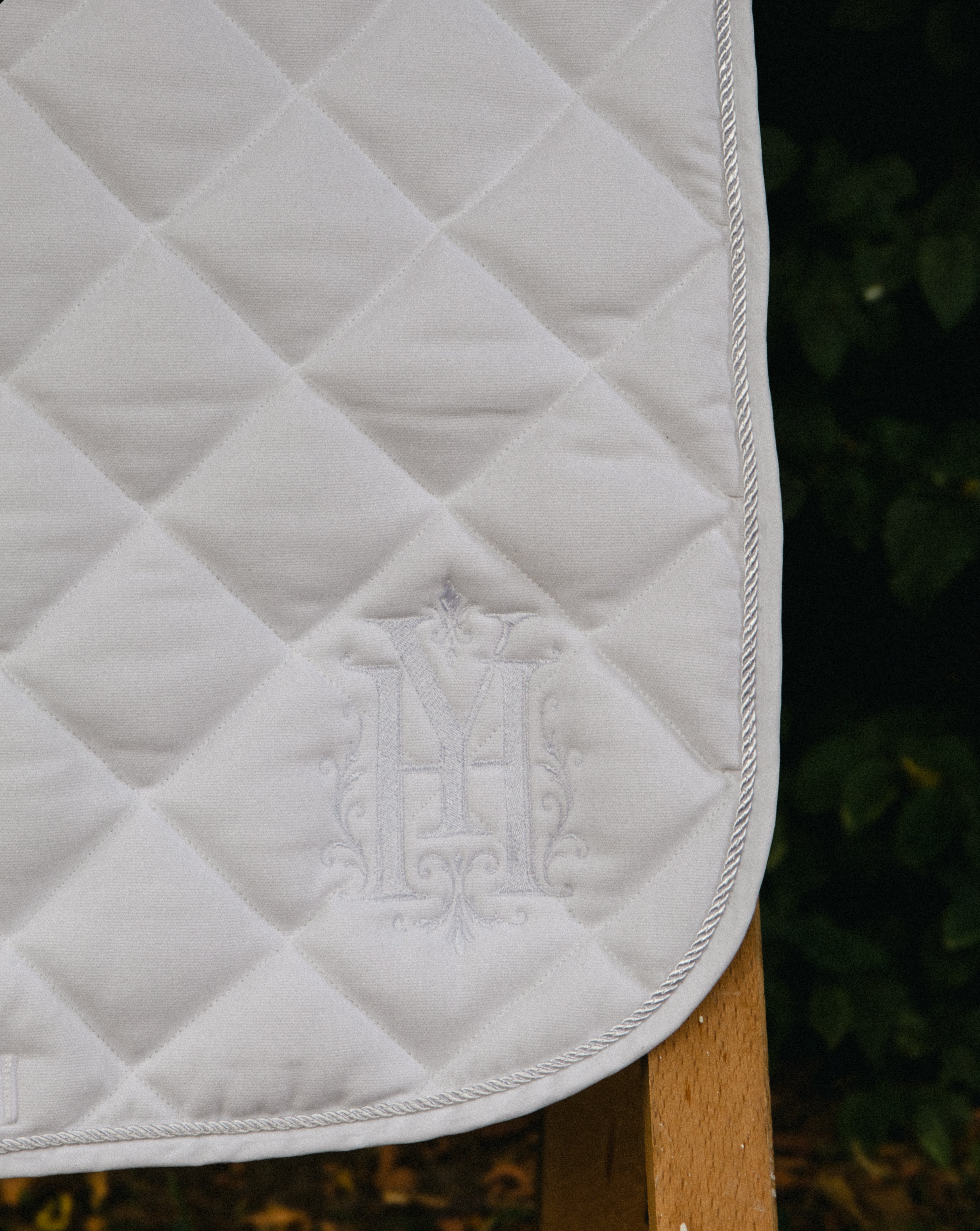 Tapis de selle dressage blanc