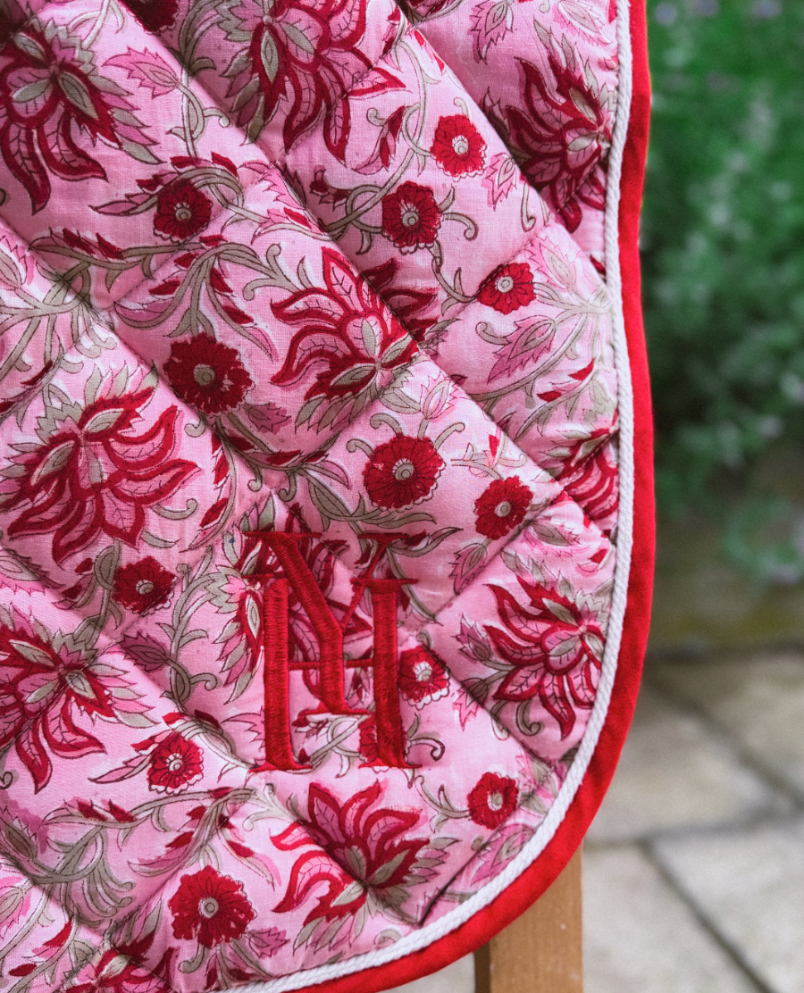 Tapis de selle fleurs rose et rouge 1