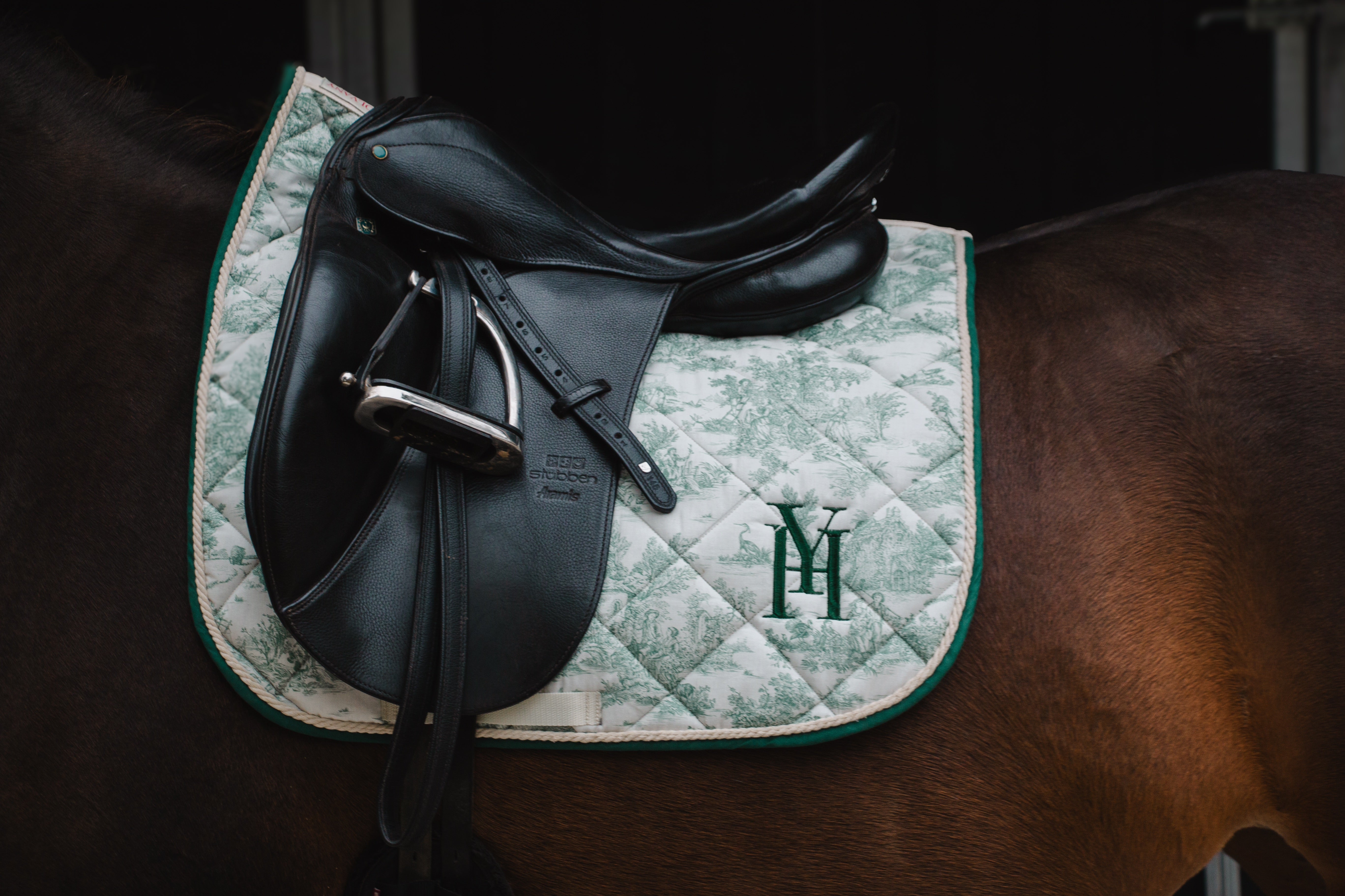 Tapis jouy vert dressage