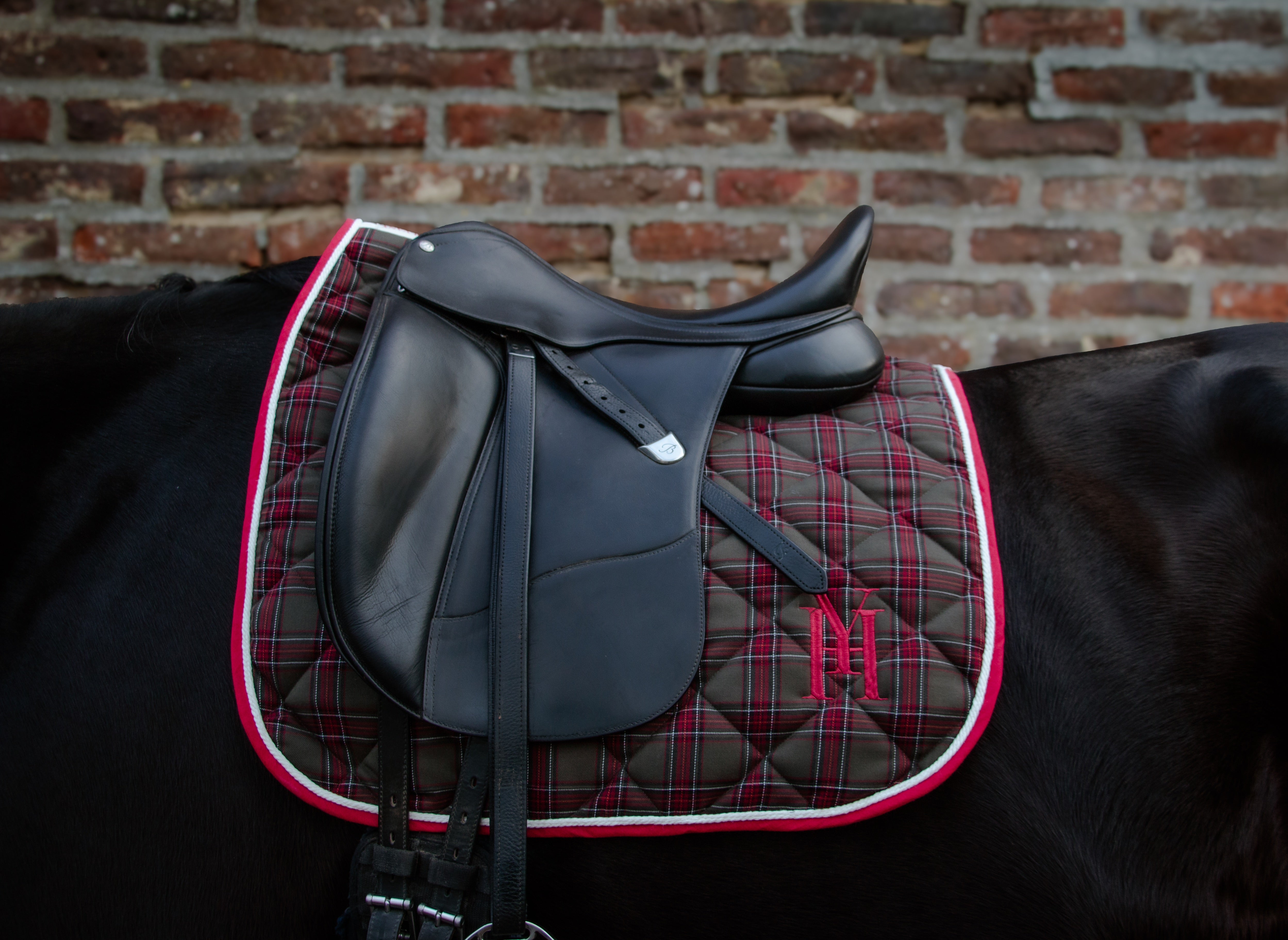 Khaki saddle pad