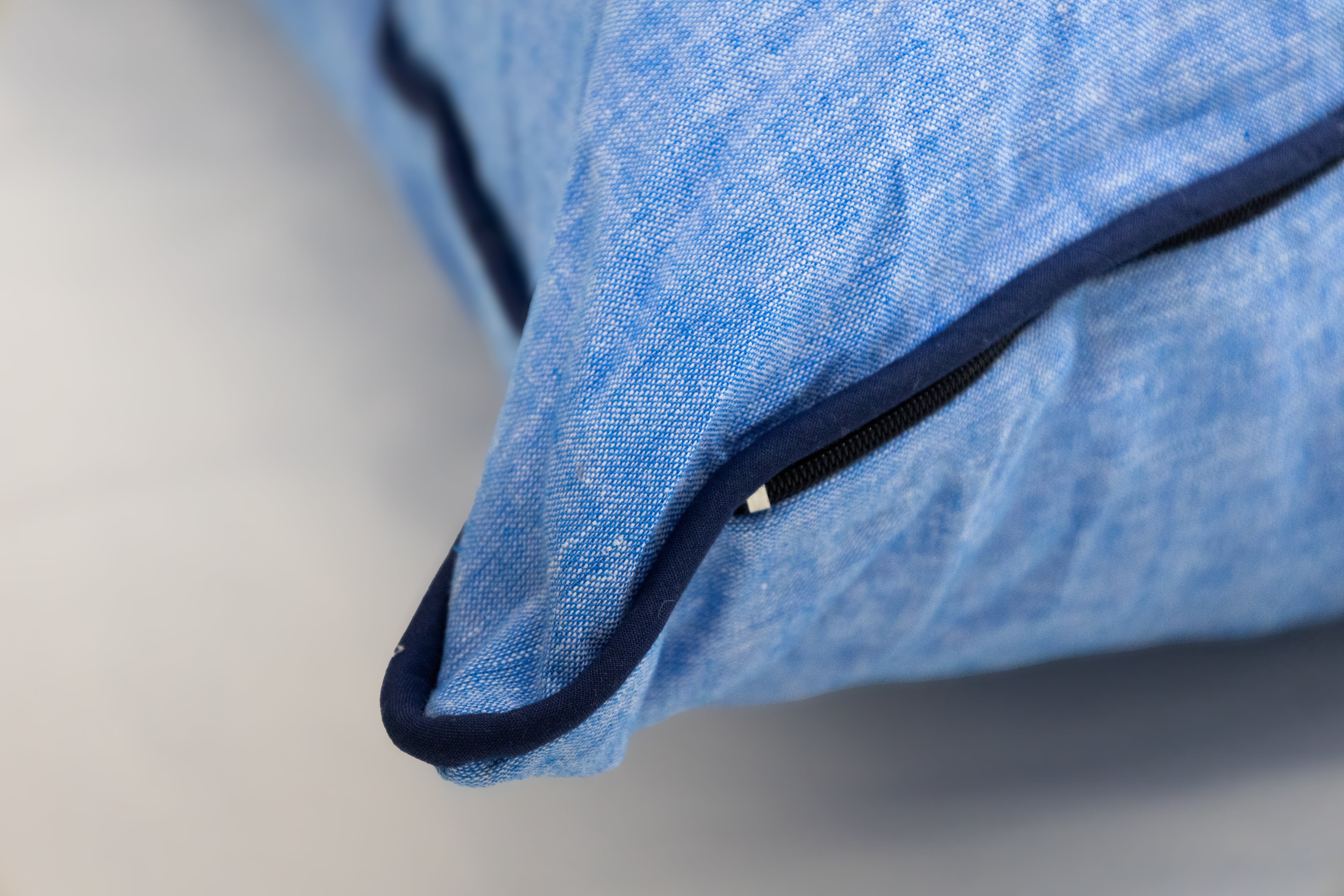 Coussin bleu
